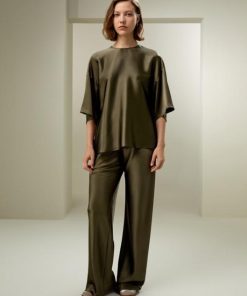 Radianceroute.shop3305af31af 4